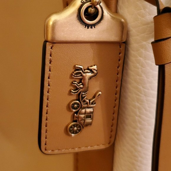 Coach - Harmony - Picture 12 of 13